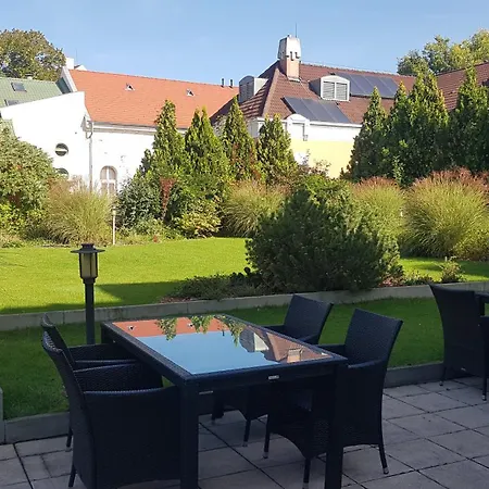 Három Gúnár Kecskemét