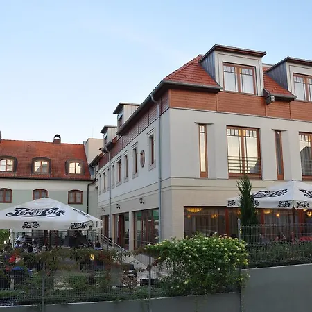 Három Gúnár Hotel 3*