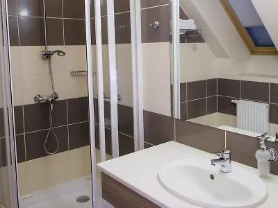 Három Gúnár Kecskemét